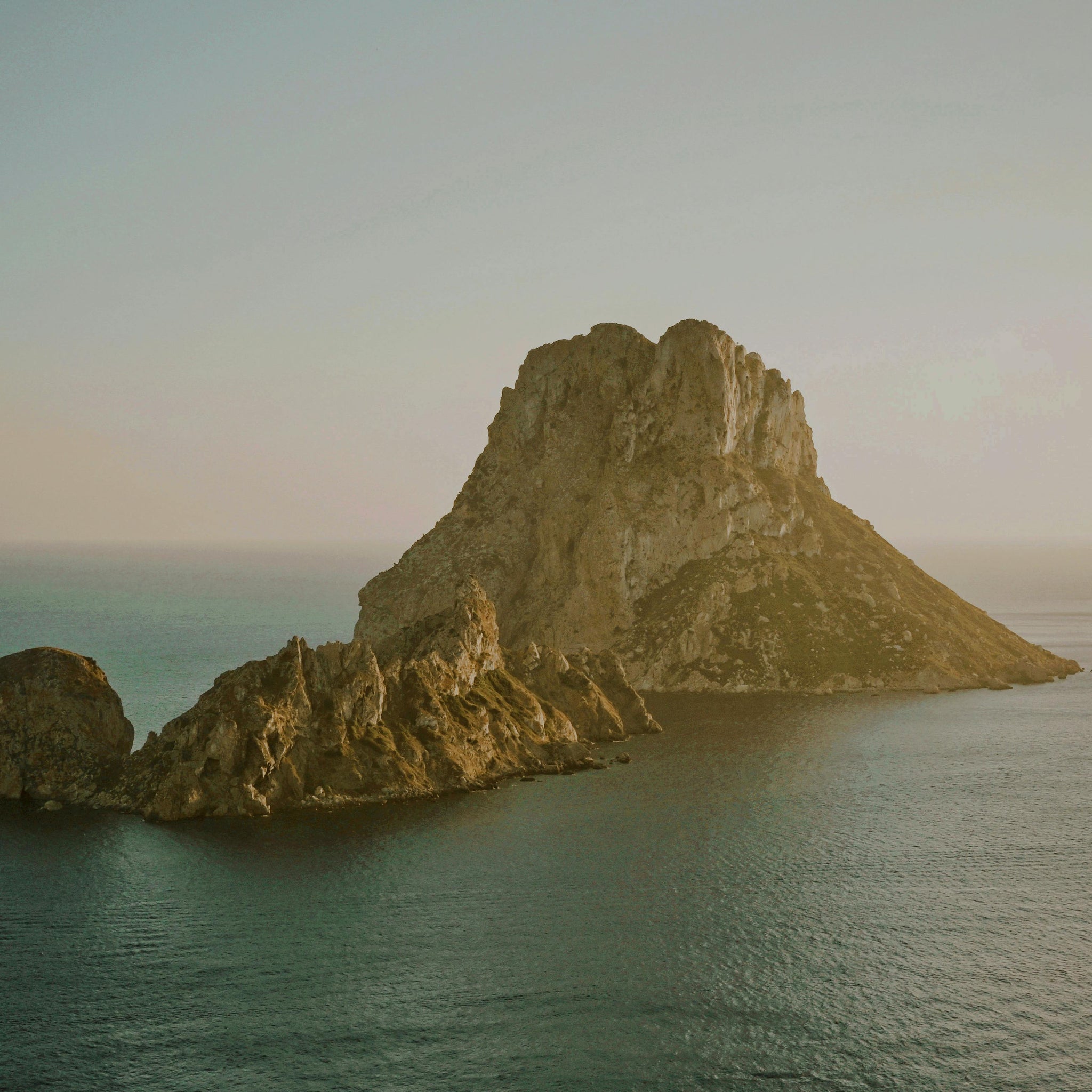 The Gap in the Soundscape: Why Existing Tools Fail the Yoga Critical First 5 Minutes (And How Gianna Solves It)